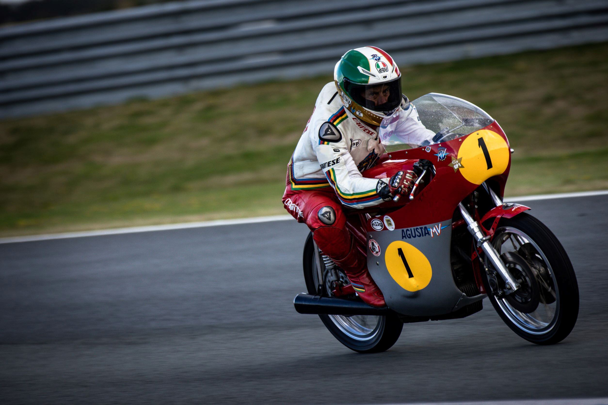 Giacomo Agostini on MV Agusta during the Classic GP Assen 2022.jpg